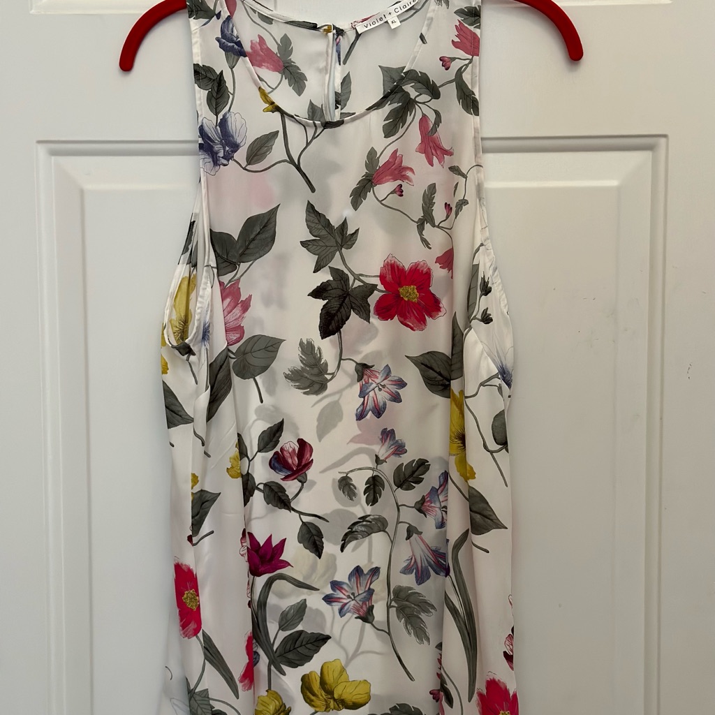 Violet +Claire Flowy Floral Tank Blouse Sizexl